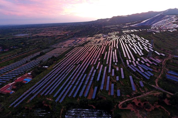 太阳能光伏成本：降低能源成本的重要因素