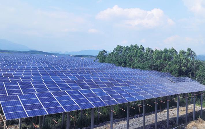 太阳能光伏招聘在西安：绿色科技与城市发展的交汇点