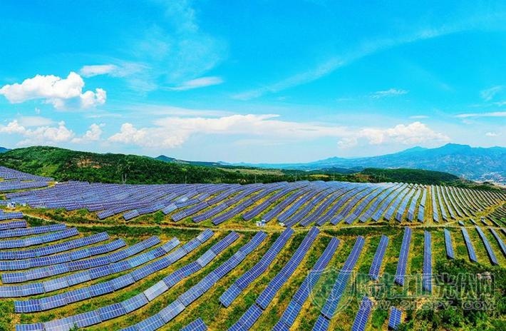 太阳能光伏并网发电：构建未来绿色能源体系